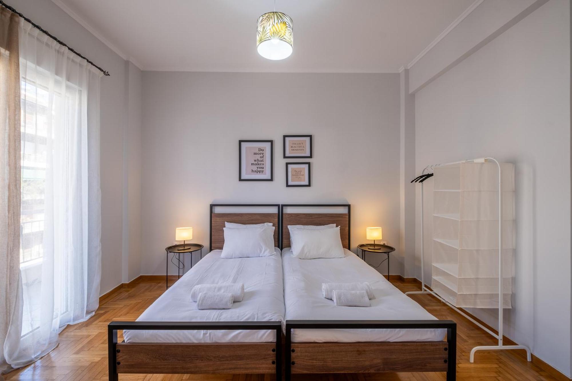 Lovely And Modern 3Bd Apartment Close To Ampelokipoi Metro Atenas Exterior foto